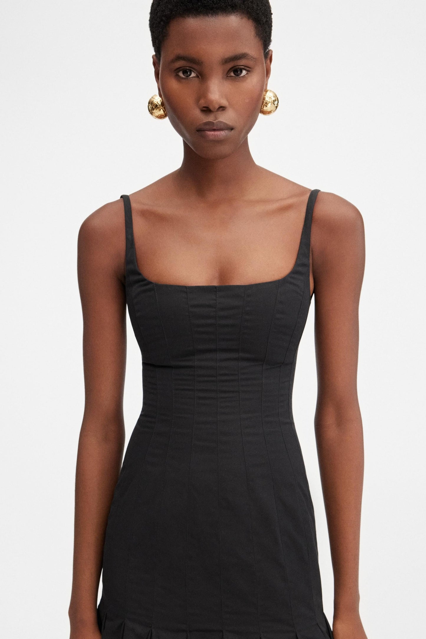 AMIRA - SHAPE-DEFINING MIDI DRESS