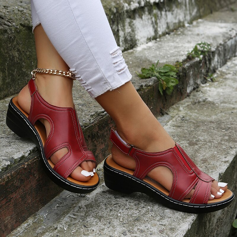 INDIRA - TIMELESS SANDALS