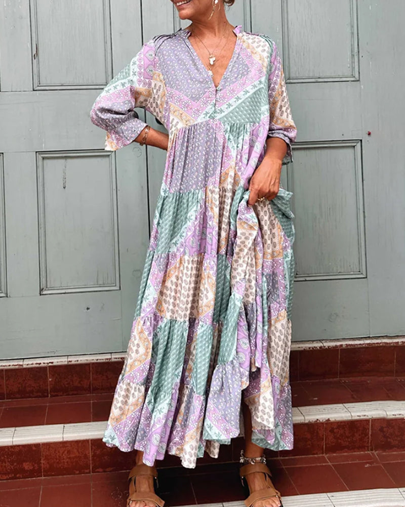 GIGI - GRAPHIC V-NECK DRESS