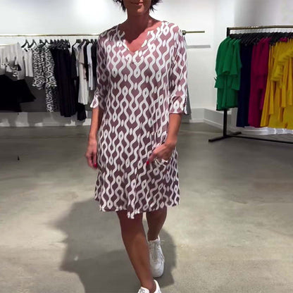 JACKY - DESIGNER PRINT MID LENGTH NECKLINE DRESS