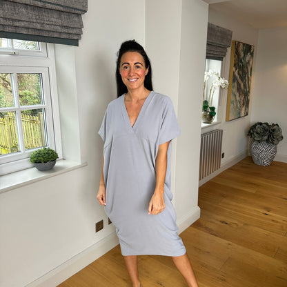 TANYA - V-NECK MAXI DRESS