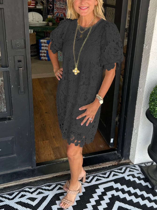 SUNDAY - ELEGANT LACE DRESS