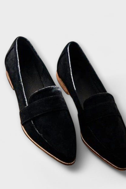 AMIA – STYLISHLY SMART WOMEN’S LOAFERS