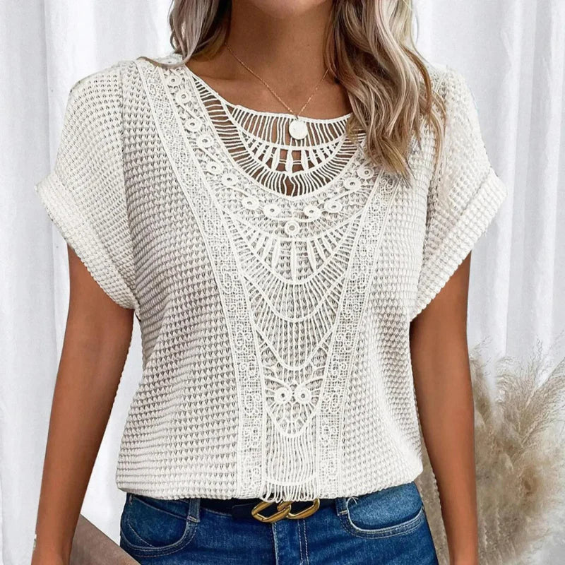 AURA -DELICATE TEXTURED BLOUSE