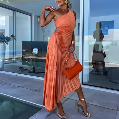 ELLISON - ELEGANT MAXI DRESS WITH WAIST CUTOUT