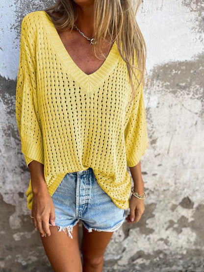 MARIGOLD - V-NECK CROCHET SWEATER