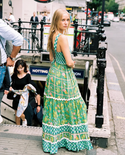Pola - Green floral print vacation Maxi Dress