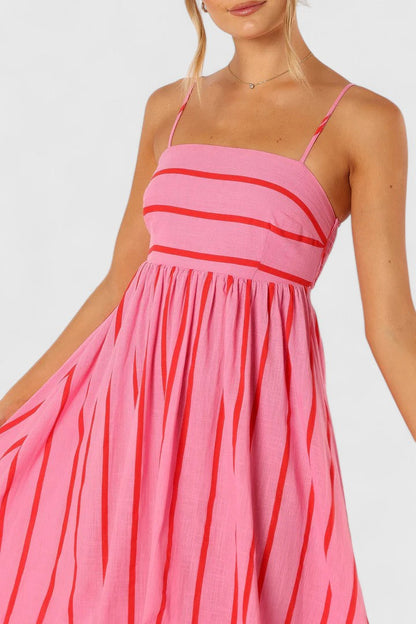 Ilyanthe | Elegant Maxi Dress